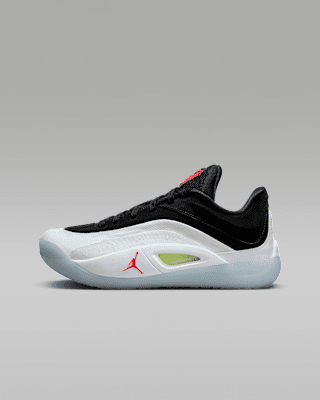 Zion 4 Big Kids' Basketball Shoes. Nike JP